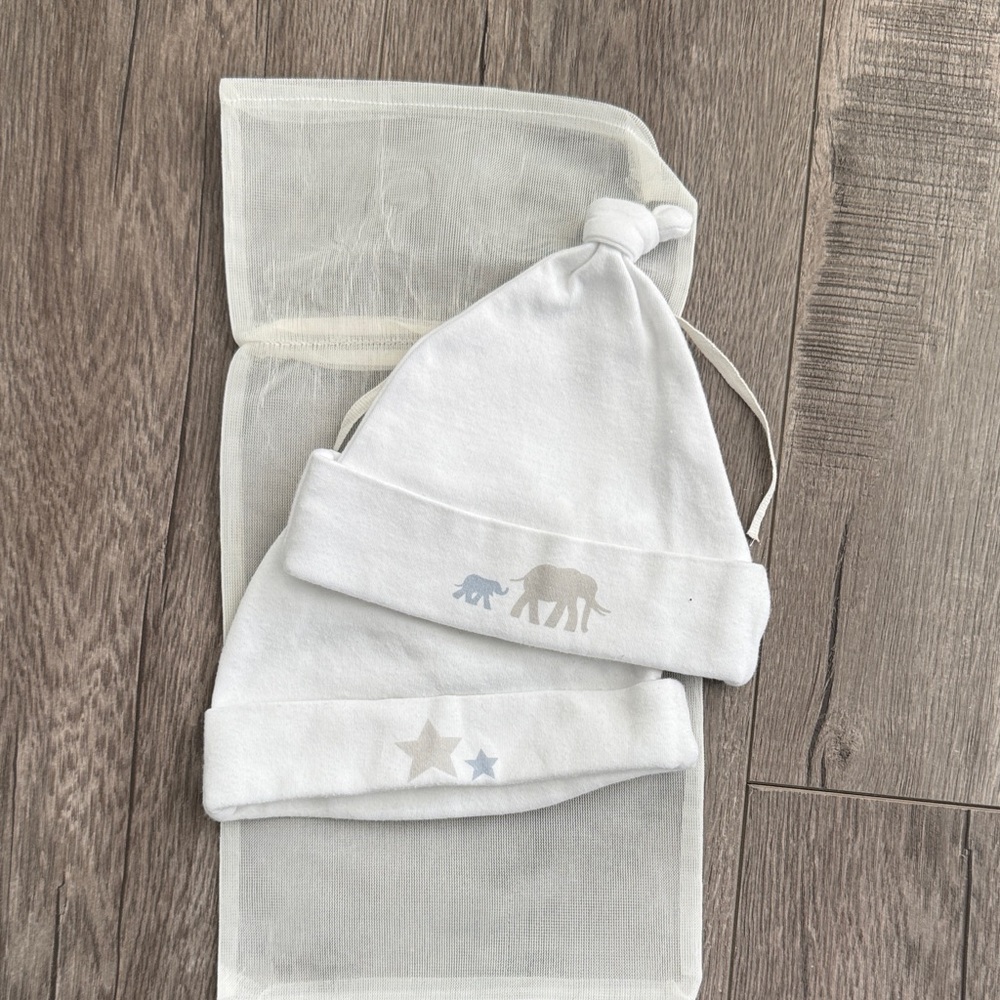 Restoration Hardware White Baby Hat Set with Elephant and Star Design
